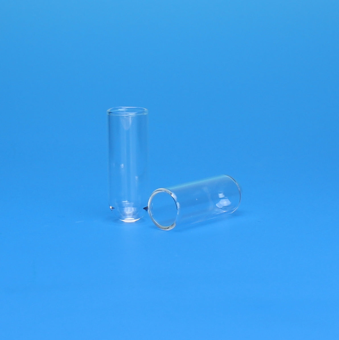 2.0 mL, Clear Round Bottom Shell Vial, 12 x 32 mm, Requires Snap Plug