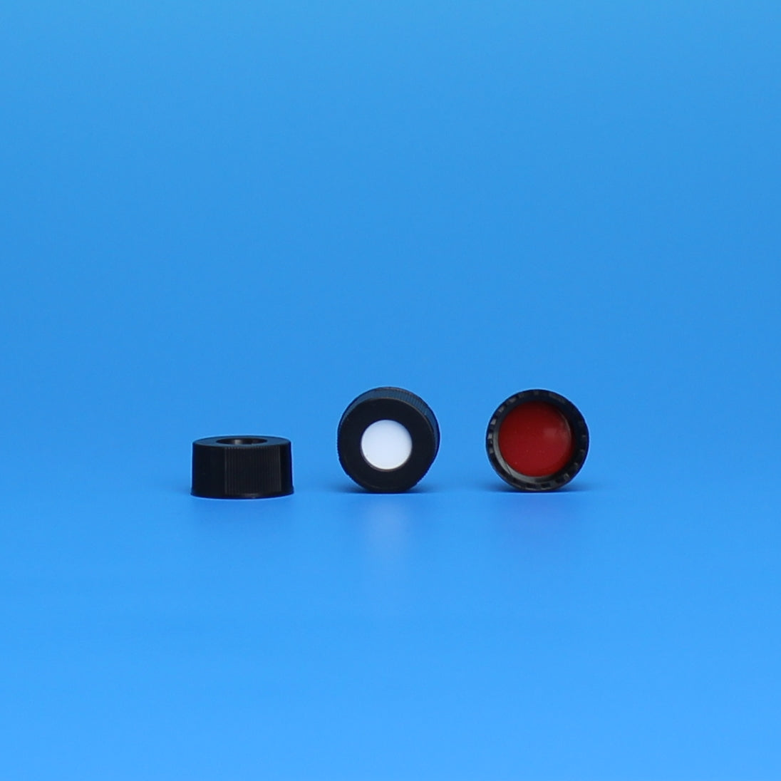 Cap, R.A.M., 9 mm, Ribbed Black with PTFE/Silicone Septum, 10 Pkgs. Of 100 (Case 1000)