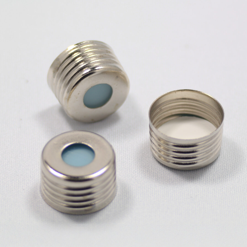 Screw Cap, CHROMSPEC, Magnetic, 18 mm, Silver, with 0.050" White PTFE/Translucent Blue Ultra Low Bleed Silicone Septum, Minimum Order Quantity of 20 Packages