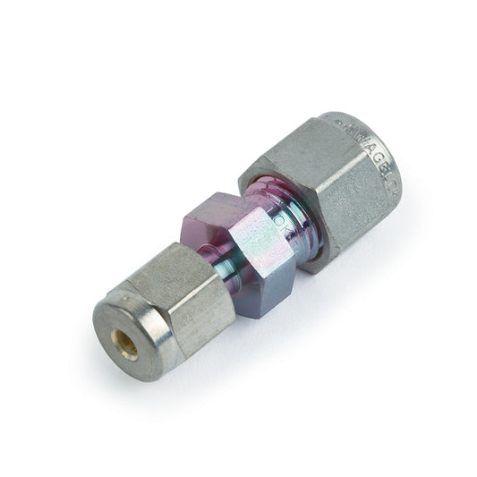 Swagelok Fitting, 1/4" to 1/8" Reducing Union, Siltek/Sulfinert Treated, Swagelok # SS-400-6-2, ea.