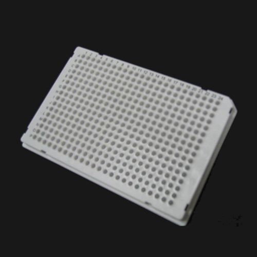 Image of US14384790 - TempPlate® Polypropylene 384-Well PCR Plate, A24 Corner Notch, White, 10/Pack