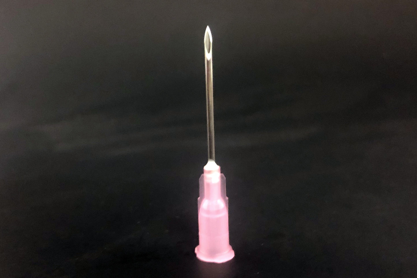 Air-Tite Premium Hypodermic Needles, 18 Gauge x 1", Sterile, for Laboratory Use, Must Purchase in Multiples of 10