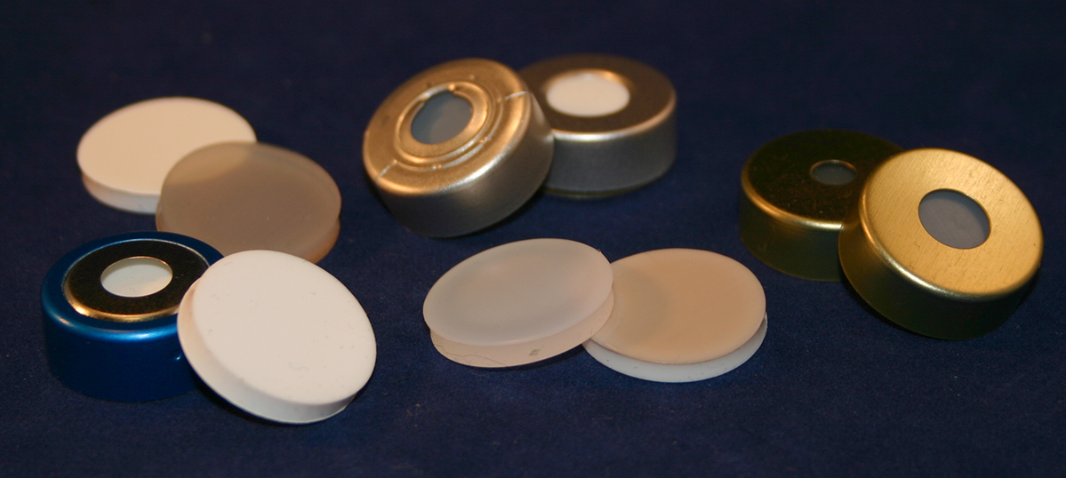 Crimp Cap, CHROMSPEC, 20 mm, Magnetic, Blue Bi-Metal, with 0.125" Thick Natural PTFE/ Clear Extreme Ultra Low Bleed Silicone Septum, Minimum Order Quantity of 20 Packages