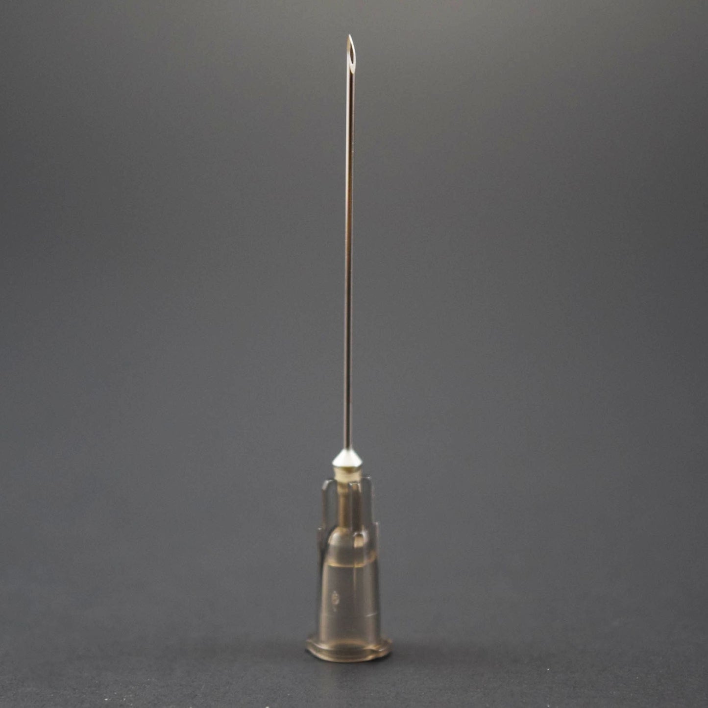 Air-Tite Premium Hypodermic Needles, 22 Gauge x 1", Sterile, for Laboratory Use, Must Purchase in Multiples of 10