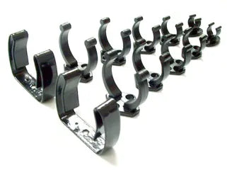 Mounting Clip, CHROMSPEC, fits all 750 cc High Capacity Traps and Excelasorb