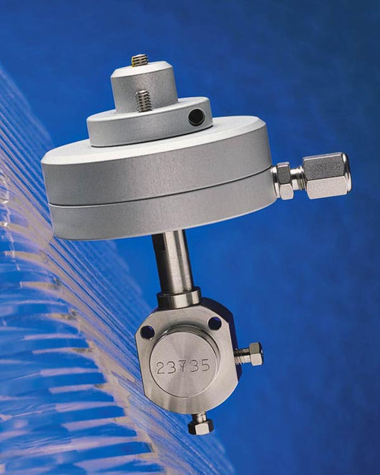 Valve, On/Off, Manual, 4" Standoff, 2 x 1/16" x 0.50mm (0.020) bore, 300°C/6,000PSI liq, SS