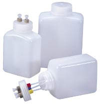 Solvent reservoir, Cheminert,  500 mL, 1/4-28 flangeless fittings, 1/8" PTFE tubes, 3-hole cap, PE