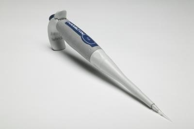 SoftGrip Manual Pipettes - Single Channel Fixed Volume