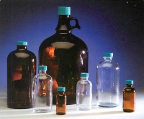 Boston Round Bottle, Glass with PV Lined Phenolic Caps